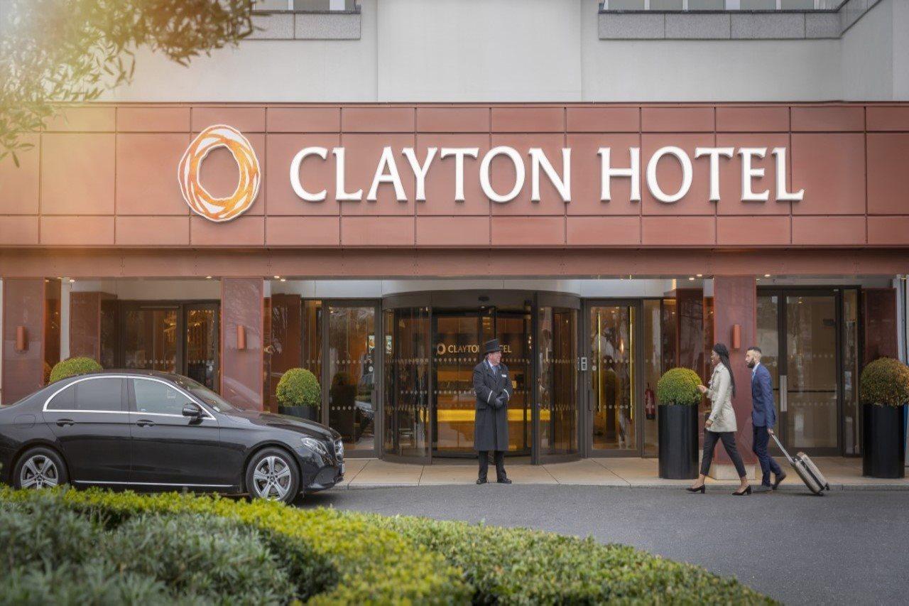 Clayton Hotel Charlemont Дублин Экстерьер фото
